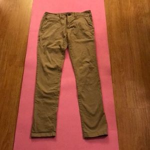 99% new and good looking long pant